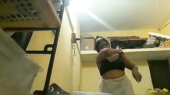 Desi Chick With Juicy Tits Records Her Wild XXX Adventure