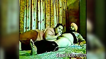 Mature Punjabi Couples Caught on Leaked MMS, Wild Action and Filthy Talk