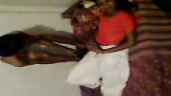Desi Andhra Village Girl Gets Wild in Sensual Home Sex Video Leak