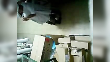 Busty Bitch Bounces Backwards, Begging and Blowing Loads Like a Fucking Pro.