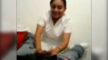 Indian Bhabhi Sucking Dick, Sexy As Hell, Gets Boyfriend Rock Hard in No Time