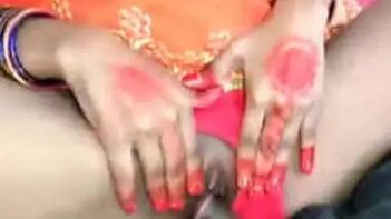 Newly Wed Madumitha Bhabhi in Raw Homemade MMS Action