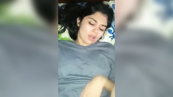 Super Hot NRI GF Getting Fucked Hard, Cursing Loudly, Wild Sex Session