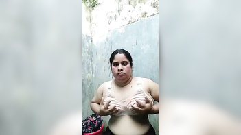 Bangladeshi Milf Gets Naked and Soaks in the Bath Like a Fucking Goddess