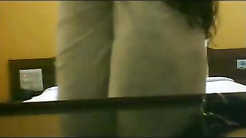 BPO HR Chick From Maharashtra In Wild, No-Holds-Barred MMS Sex Tape