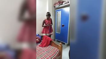 Indian Babe Washes Her pussy And Teases With Fucking Sexy Dressing Up