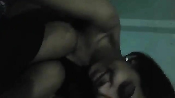 Brilliant - Indian Chick Gets Creative With Her Fingers, No Toys Needed