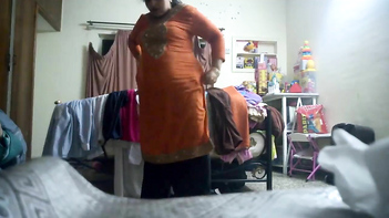 Chubby Desi Aunty Changing Clothes Caught on Hidden Cam