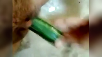 Hyderabadi Muslim Aunty Masturbates Her Pussy To Mind-Blowing Orgasm