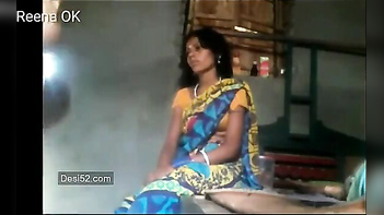 Bhabi Rides Teen Devar Like a Fucking Champ, Juicy Pussy Squeezing His Dick