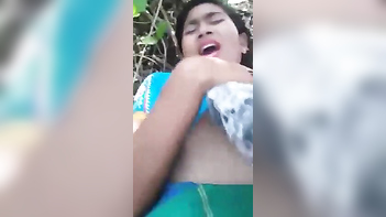 Babe Gets Wild and Dirty Outdoor, Sucking Dick Like a Pro, Hardcore Sex Scene