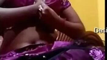 Indian Babe Totally Bares Her Juicy Tits For Some Horny Son