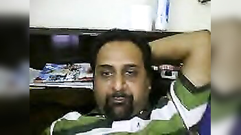 Lahori Couple Gets Wild On Web Cam, Screaming Orgasms And Raw Passion