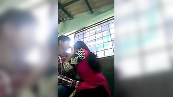 Hindi College Lovers Caught on Cam Making Out for the First Time, Selfie Style
