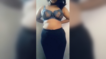 Milk Tanker Bhabi Sucks Dick Like a Pro and Cums All Over Her Tit-tacular Tits