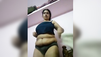 Telugu Chick Stripping Down in New Clip, Damn She’s Got a Tight Pussy