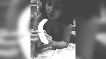 Desi Chick Devours Banana Like She’s Sucking Dick