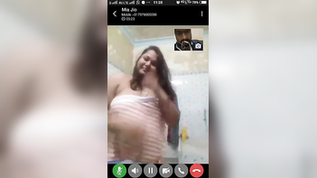 Mia Masturbating On Video Call In Bathroom, Sucking Dick And Cussing Loud