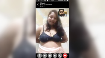 Mia Masturbating On Video Call In Bathroom, Sucking Dick And Cussing Loud