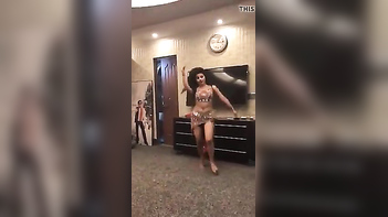 Dubai Wife Gets Pounded Hard and Cums All Over Her Lover’s Dick