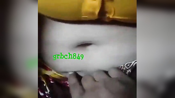 Damn, Watch This Hot Aunty in Saree with Freakin’ Huge Tits Tease and Seduce