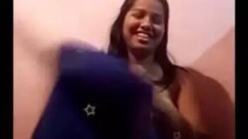 Aunty From Sex Web Chat Grinding and Sucking While Showing All Her Juicy Bits