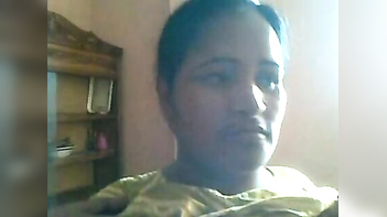 Muslim Aunty Shows Off Her Juicy Tits and Pussy To Horny Cousin Brother