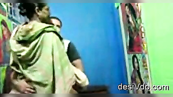 Lucky Bastard Nails His Friend’s Smokin’ Hot Mom in a Seductive Saree