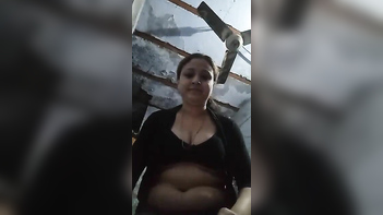 Busty Desi Bhabi Flashing Her Massive Titties and Making My Dick Throbbing Hard