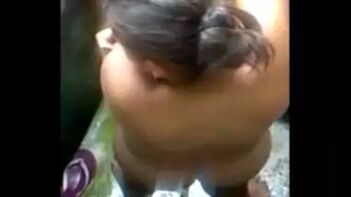 Peeping Tom Catches Indian Bhabhi Getting Nasty as Hell in Outdoor Bath