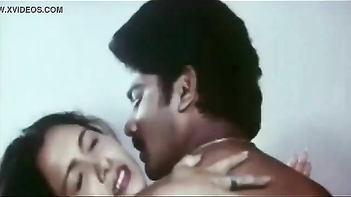 Couple Gets Caught in the Rain, Upskirt Action Galore, Soaked Pussy Revealed