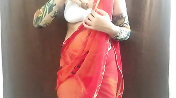 Desi Chick With Perfect Natural Tits Shows Off Her Stunning Curves