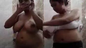 Desi Chick Fulfills BF’s Dirty Fantasies with Steamy Shower XXX Session