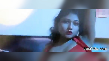 Priya Strips Down and Gets Naked in Bed for a Mind-Blowing Photoshoot Video