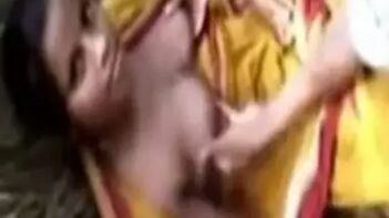 Tamil Aunty’s Curvy Ass Gets Explored By Lover In Dirty Garage Session