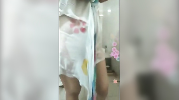 Desi Babe Wipes Her Dripping Pussy In Shower, Turning It Into A Damn Sex Show