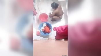 Pervert Nails It Filming The Hot Desi Landlady Without Getting Caught