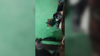 Indian Chick with Juicy Tits Gives Mind-Blowing Blowjob to Lucky Client