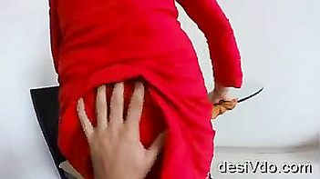 Yamuna Aunty with Big Fucking Boobs in Salwar Sucks Dick in Homemade MMS Video