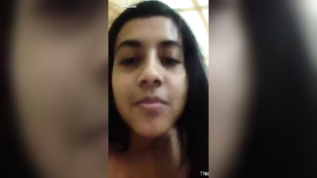 Desi Chick Catches Quick Blowjob Session On Camera With Her Massive Tits