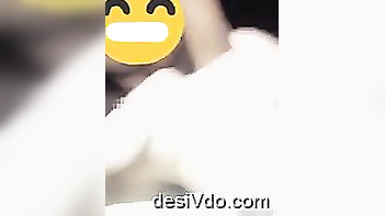 Kolkata Bhabhi Archana Singh in Explicit Homemade MMS Action