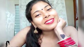 Desi Babe Showing Off Her Tight Pussy In A Wild Sex Session