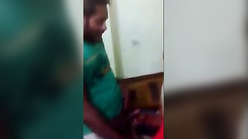 Indian Mature Aunty Sucks Tenant's Dick Like A Pro In Secret MMS Session