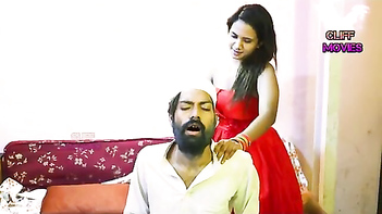 Indian Chick Noor Shows Off Her Juicy Curves in Noor Ki Noor