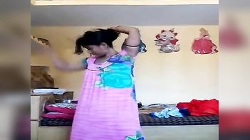 Desi Slut Flashes Her Juicy Tits and Soaking Pussy, Moaning Loud as Fuck.