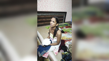 Indian Chick Gets Wild in Leaked MMS, Sizzling Action Non-Stop