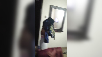 Indian Chick Gets Wild in Leaked MMS, Sizzling Action Non-Stop