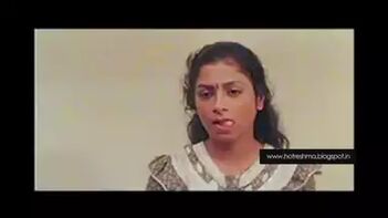 Mallu Aunty Lesbian Action - Wet Pussy Licking and Hardcore Pussy Fisting