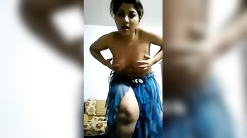Fap-Worthy Desi Babe Rubs Her Juicy Tits and Fingers Her Wet Pussy on Cam.