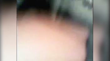 Mumbai Amateur Wife Gets Wild With Husband In Leaked Home Sex Tape